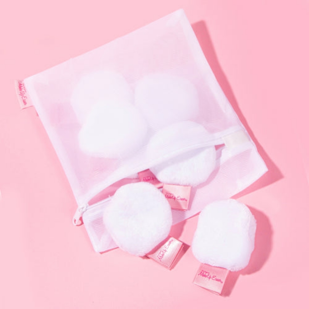 The Original MakeUp Eraser - Picture 4 of 9